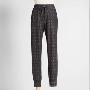 NWT Modcloth cozy outlook joggers